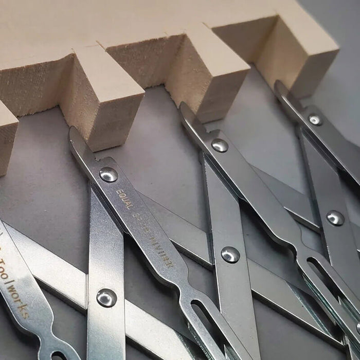 Levoite™ Equal Space Divider Tool