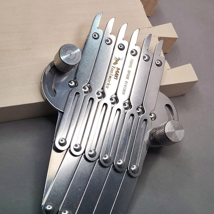 Levoite™ Equal Space Divider Tool
